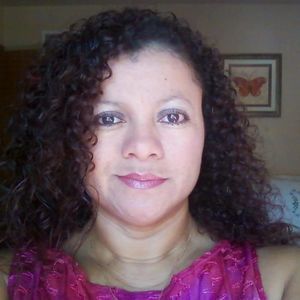 Meet your Posher, Evelyn